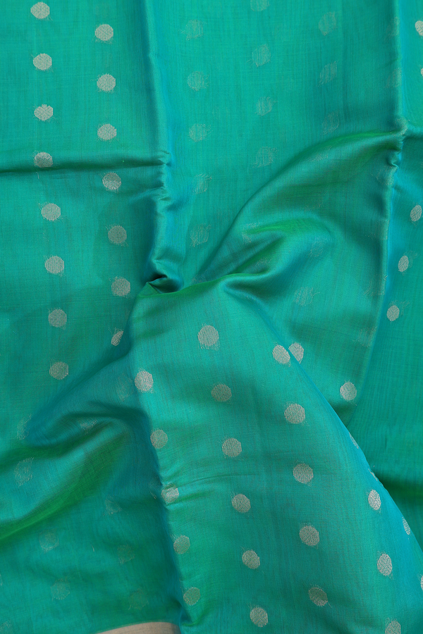 Kora Silk Cotton Saree In Ramar Green With Allover Design