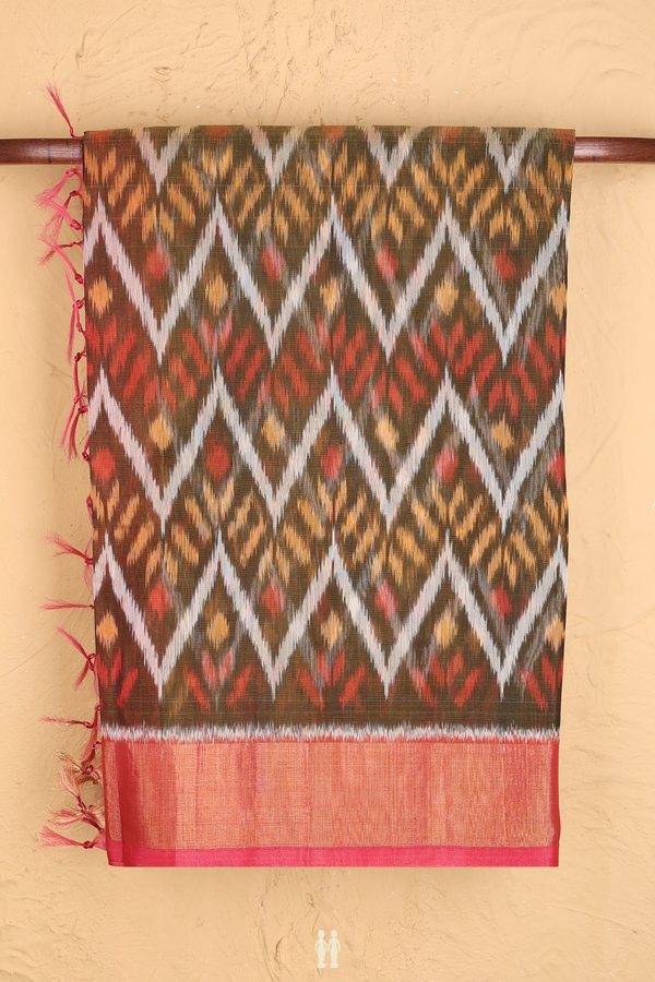 Kora Silk Cotton Saree In Green With Chevron Design