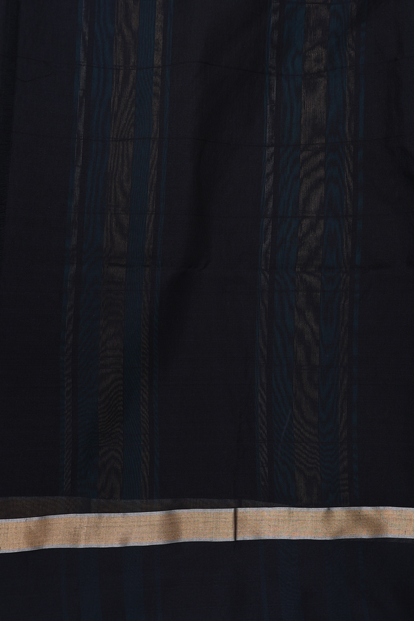 Kora Silk Cotton Saree In Leaf Green With Checks Design