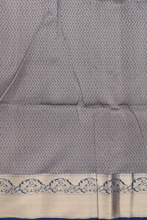 Kora Silk Cotton Saree In Dual Tone With Peacock Border