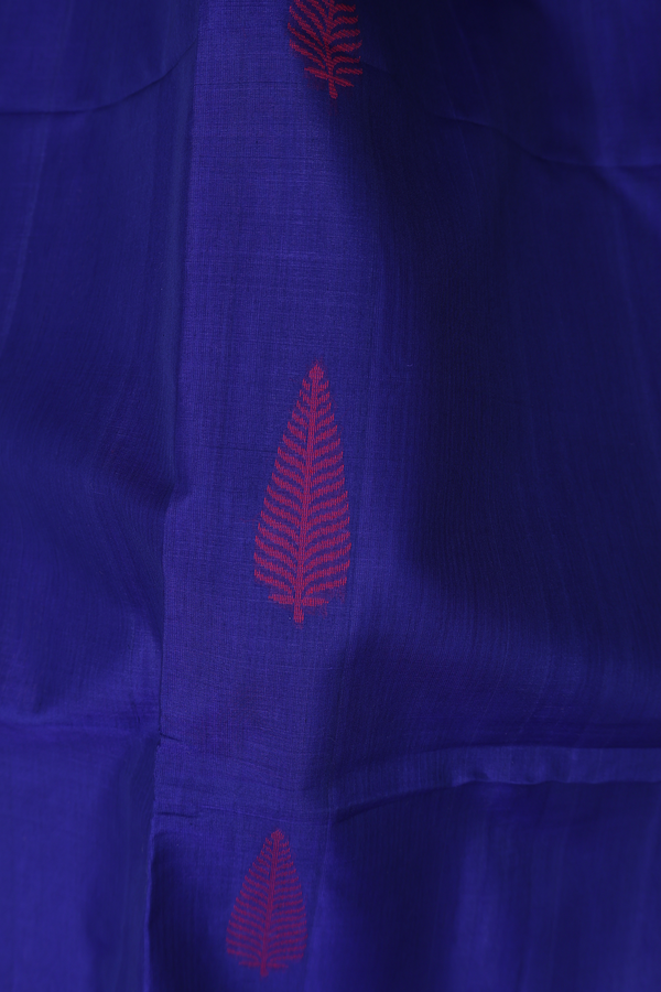 Kora Silk Cotton Saree In Royal Blue With Threadwork Motifs