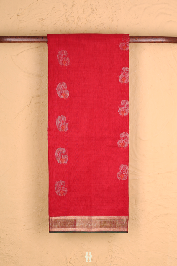 Kora Silk Cotton Saree In Ruby Red With Paisley Buttas