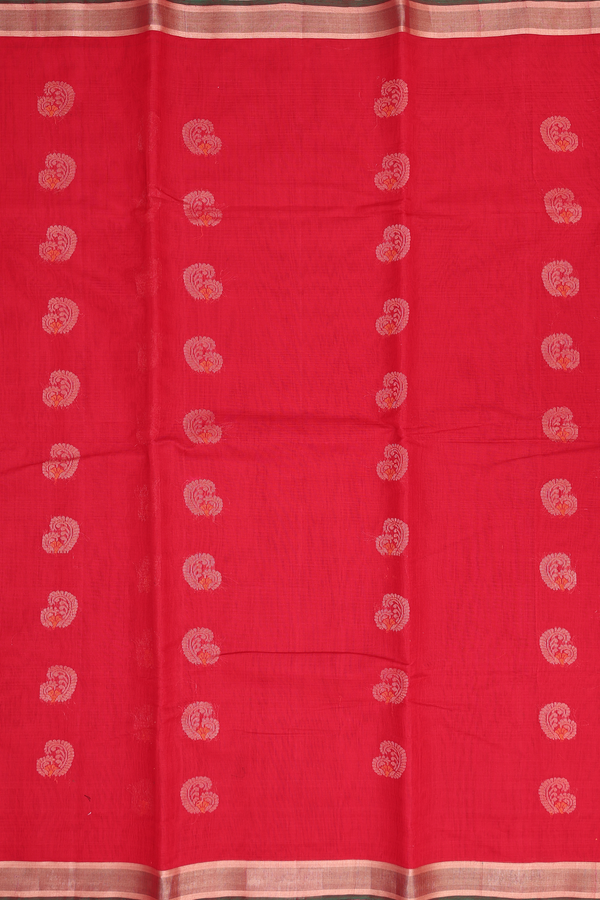 Kora Silk Cotton Saree In Ruby Red With Paisley Buttas