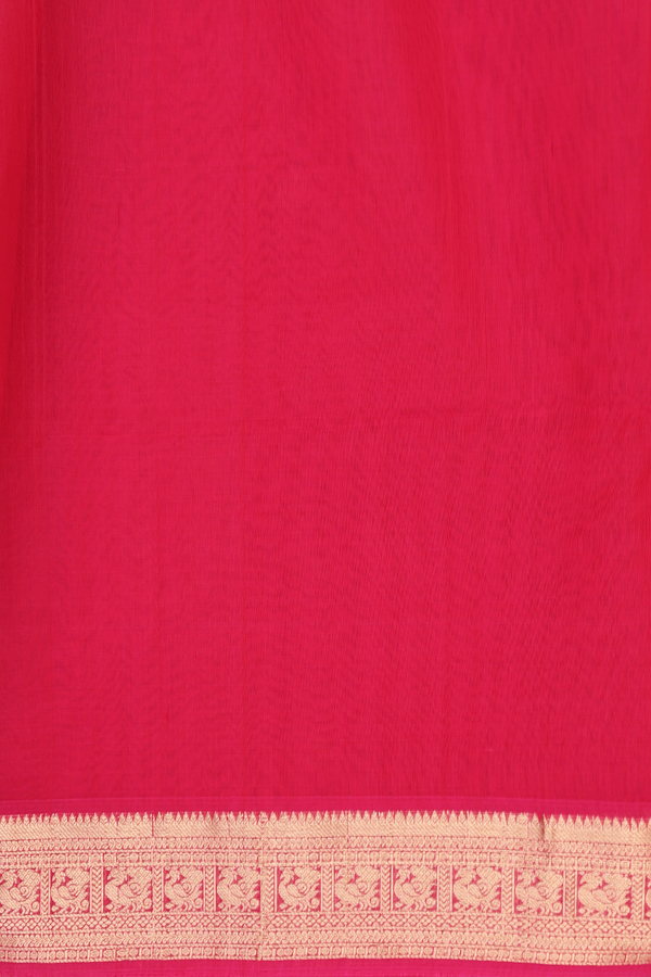 Kora Silk Cotton Saree In Rust Red With Peacock Buttas