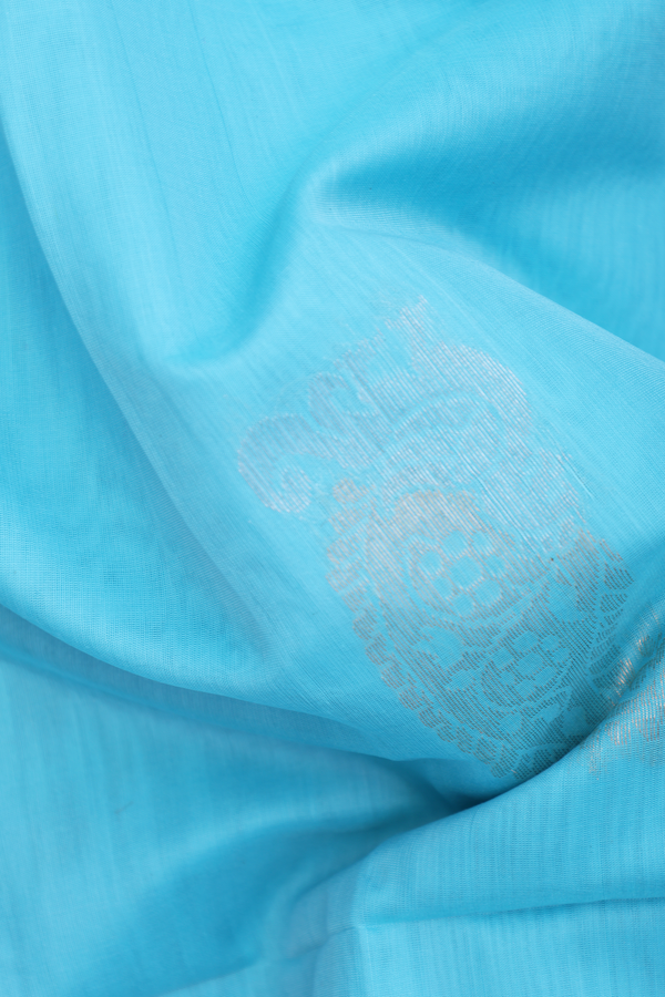 Kora Silk Cotton Saree In Sky Blue With Peacock Motifs