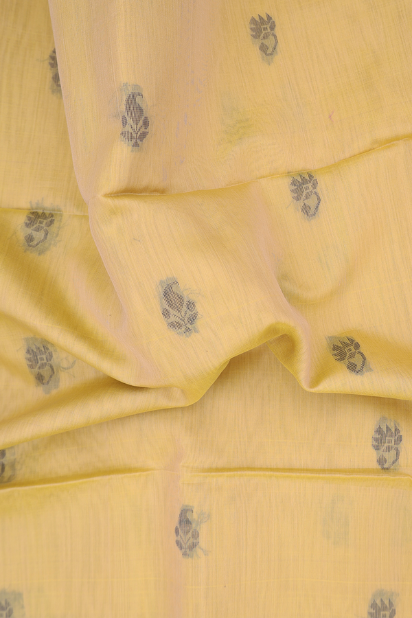 Kora Silk Cotton Saree In Yellow With Floral Buttas