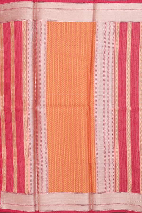 Kota Cotton Saree In Chilli Red With Diamond Design