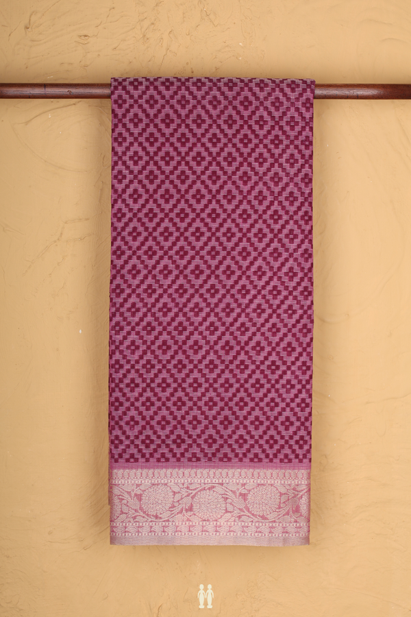 Kota Cotton Saree In Grape Purple With Diamond Design