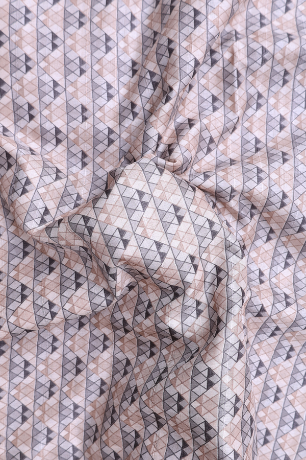 Kota Cotton Saree In Grey And Brown With Printed Design