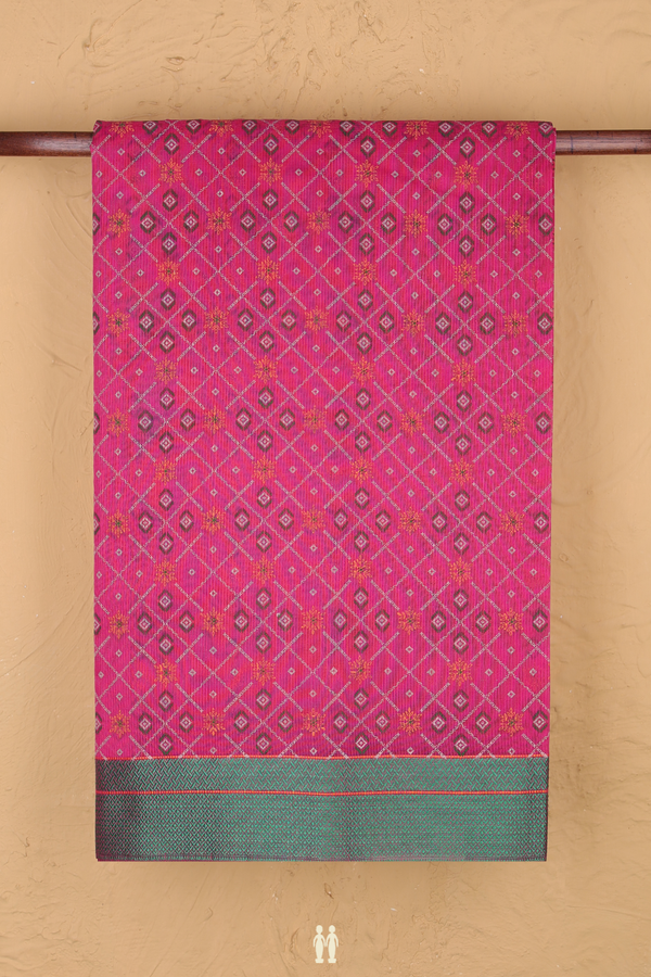 Kota Cotton Saree In Magenta With Diamond Design