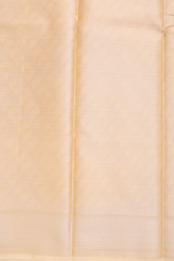 Kota Cotton Saree In Pastel Orange With Diagonal Design