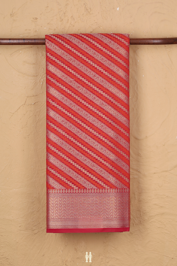 Kota Cotton Saree In Red With Diagonal Design