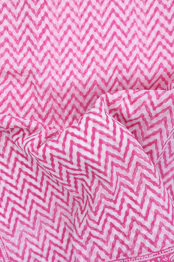 Kota Cotton Saree In White With Chevron Printed Design
