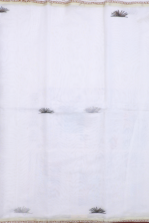Kota Cotton Saree In White With Threadwork Buttas