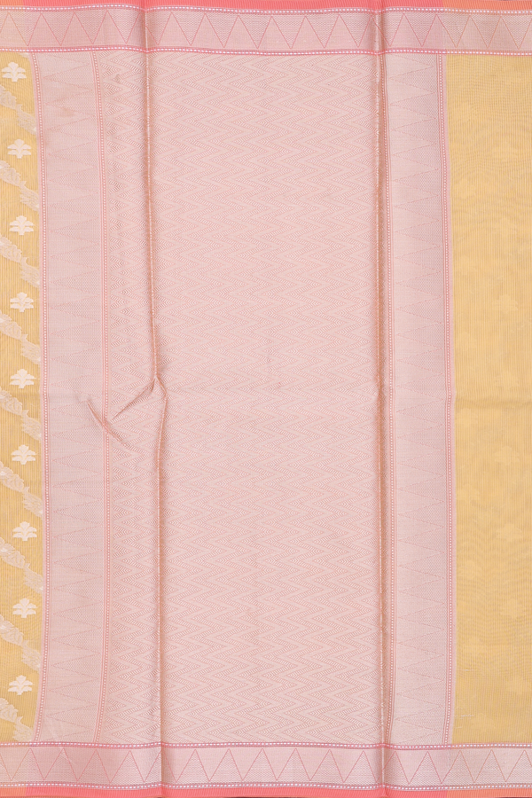 Kota Cotton Saree In Yellow With Diagonal Design