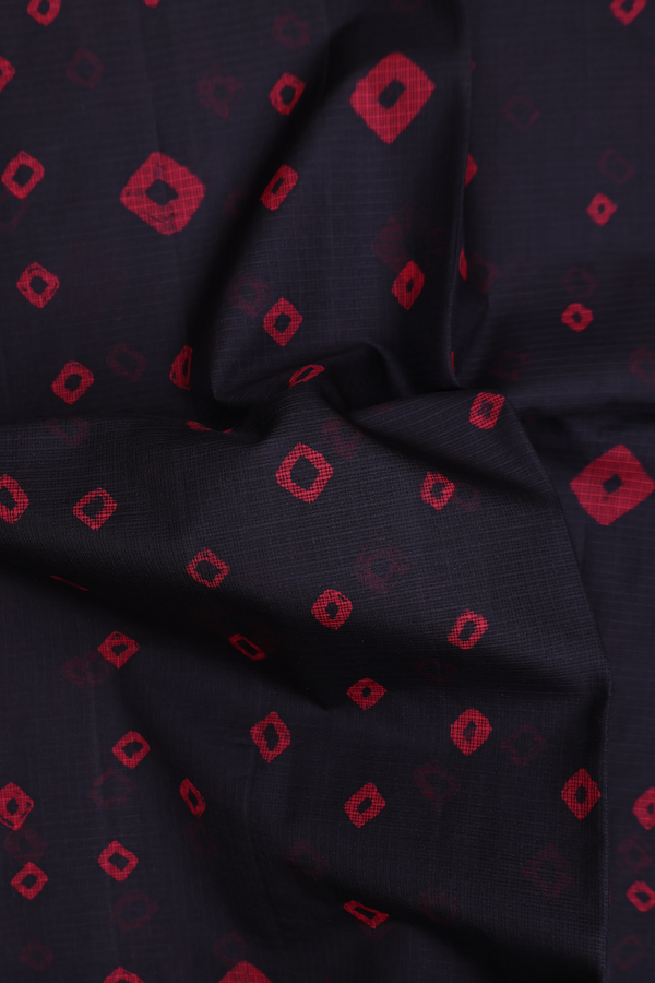 Kota Silk Saree In Black With Diamond Design