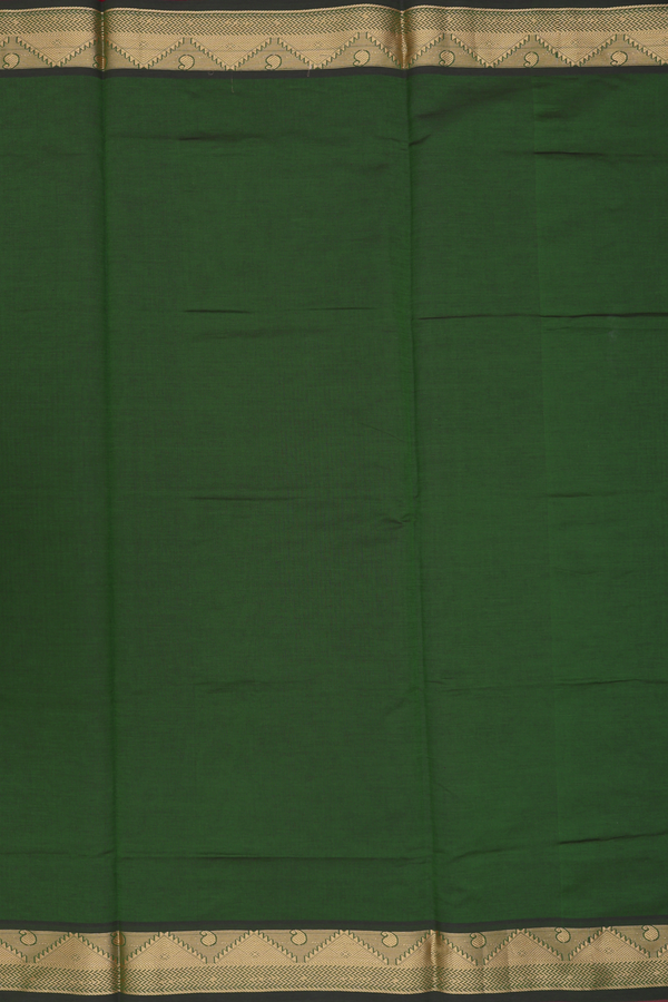 Semi Silk Cotton Saree In Leaf Green With Zari Border