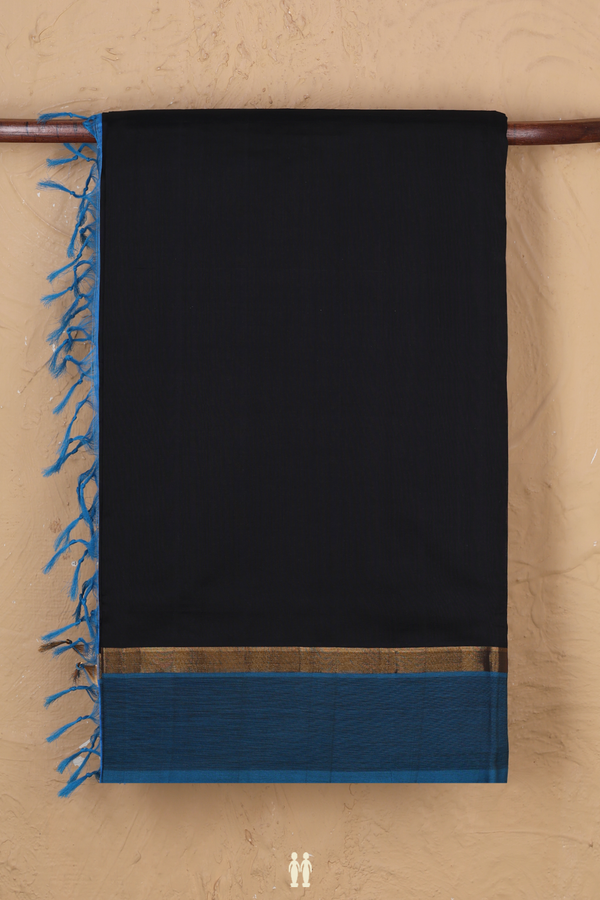 Semi Silk Cotton Saree In Black With Contrast Border
