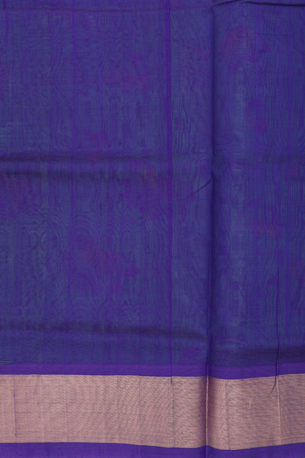 Traditional Silk Cotton Saree In Green With Floral Design