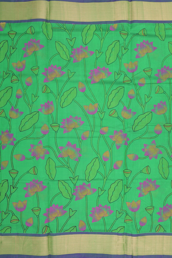 Traditional Silk Cotton Saree In Green With Floral Design