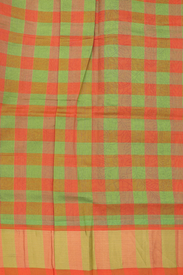 Traditional Silk Cotton Saree In Green With Printed Design