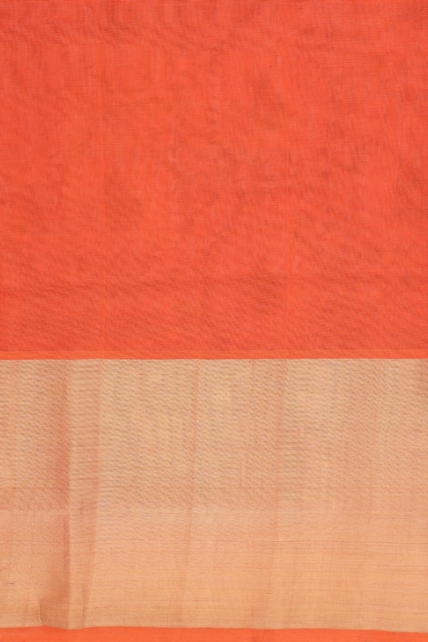 Traditional Silk Cotton Saree In Cream With Paisley Design