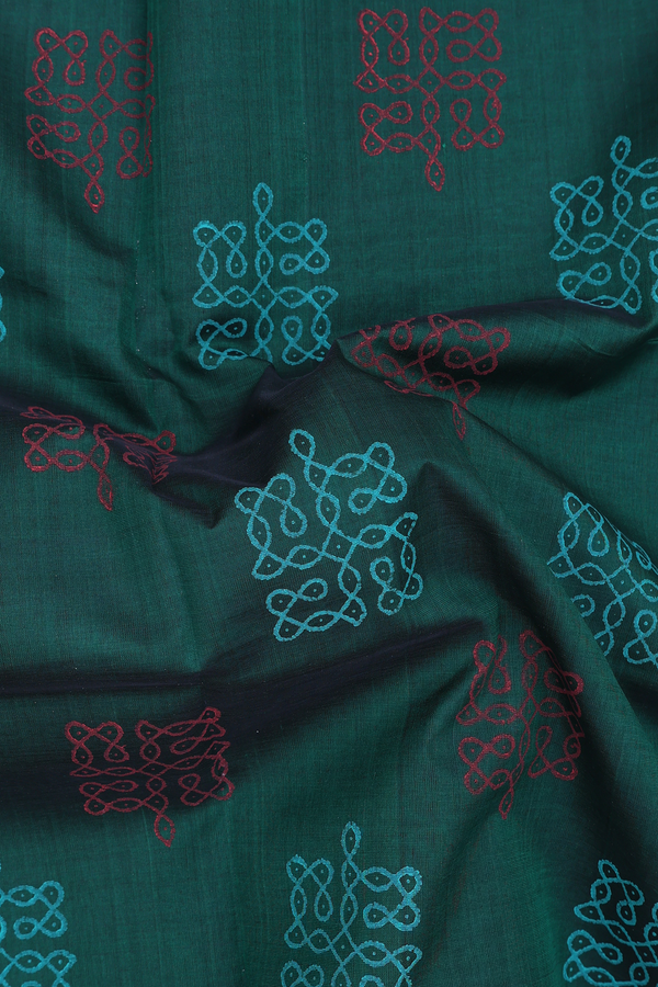 Traditional Silk Cotton Saree In Dark Green With Kolam Motifs
