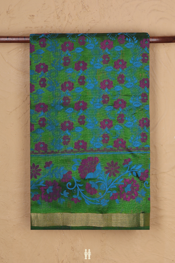 Traditional Silk Cotton Saree In Leaf Green With Floral Design