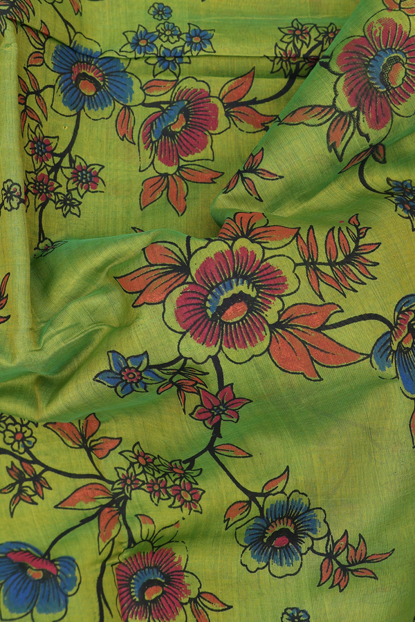 Traditional Silk Cotton Saree In Green With Floral Design