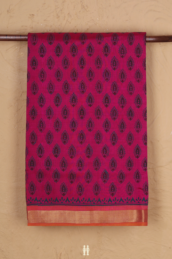Traditional Silk Cotton Saree In Magenta With Printed Buttas