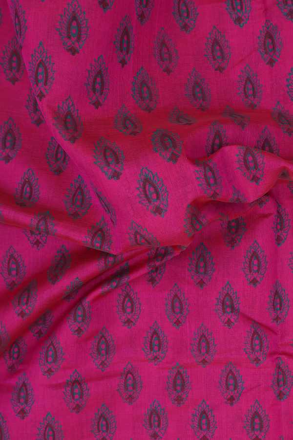 Traditional Silk Cotton Saree In Magenta With Printed Buttas