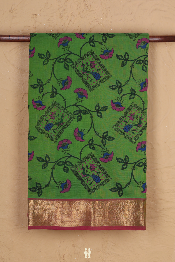 Traditional Silk Cotton Saree In Green With Floral Design