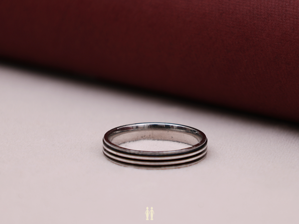 Light Weight Pure Silver Ring