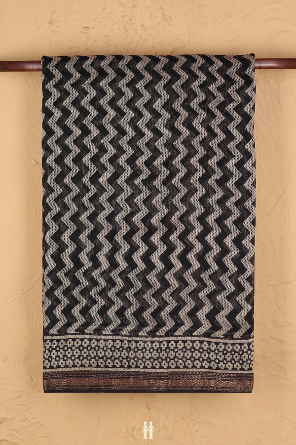 Linen Saree In Black With Chevron Printed Design