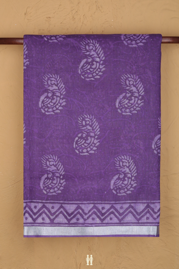 Linen Saree In Purple With Paisley Design