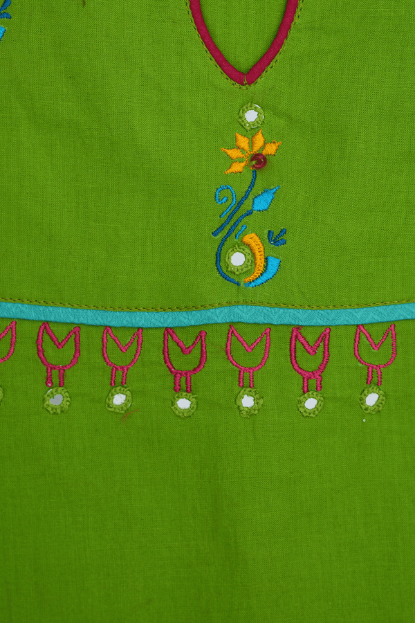 Assorted Pink And Green Set Of 2 Size 36 Cotton Short Top