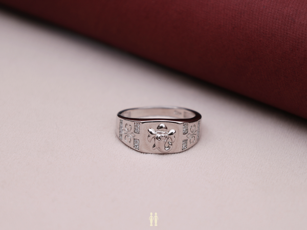 Lord Ganesha Pure Silver Ring