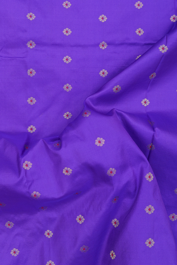 Paithani Silk Saree In Violet With Floral Buttas