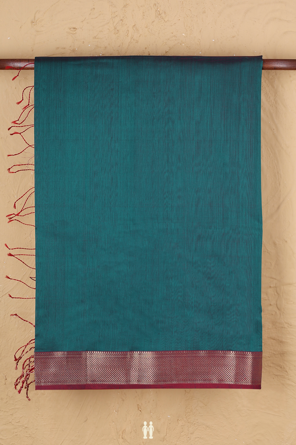 Maheswari Silk Cotton Saree In Peacock Green With Zari Border