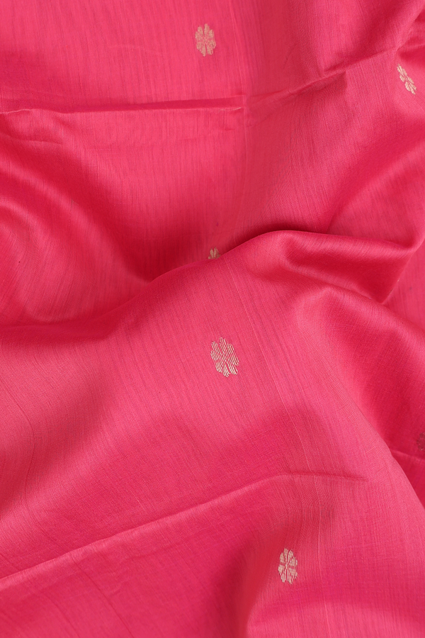 Maheswari Silk Cotton Saree In Pink With Floral Buttas