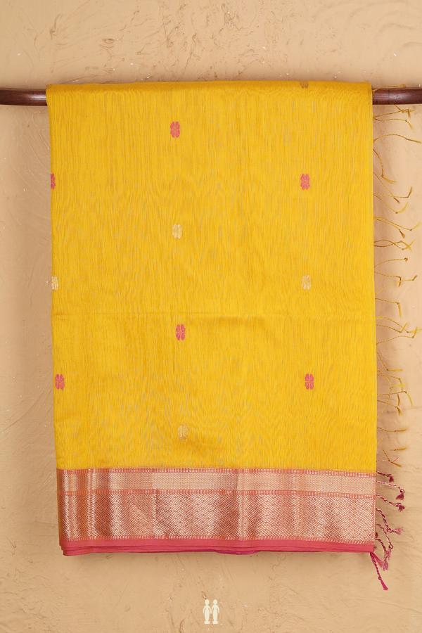 Maheswari Silk Cotton Saree In Yellow With Floral Buttas