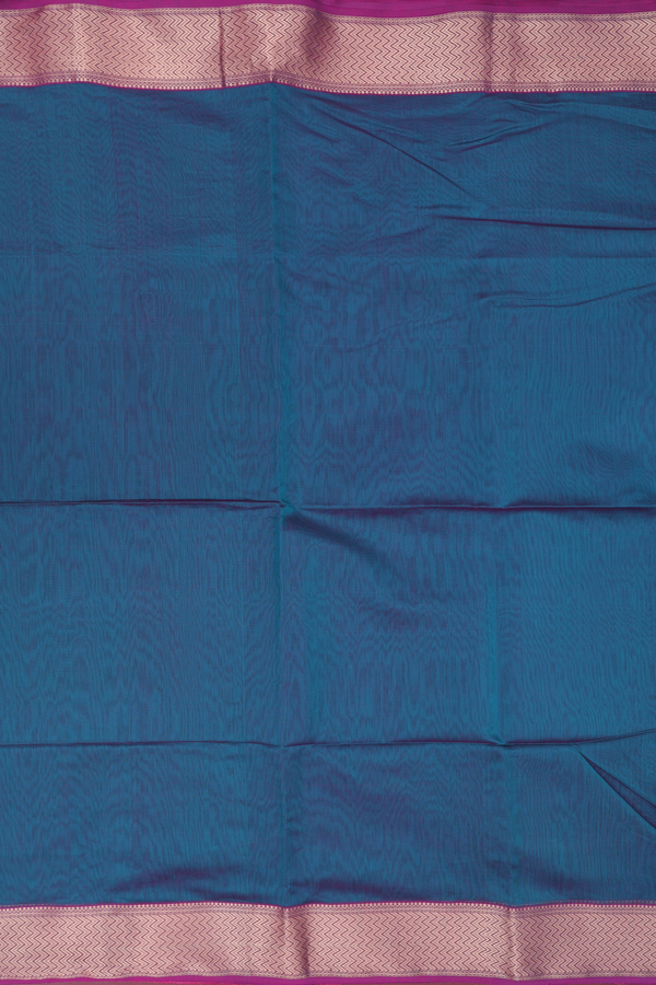 Maheswari Silk Cotton Saree In Dual Tone With Chevron Border