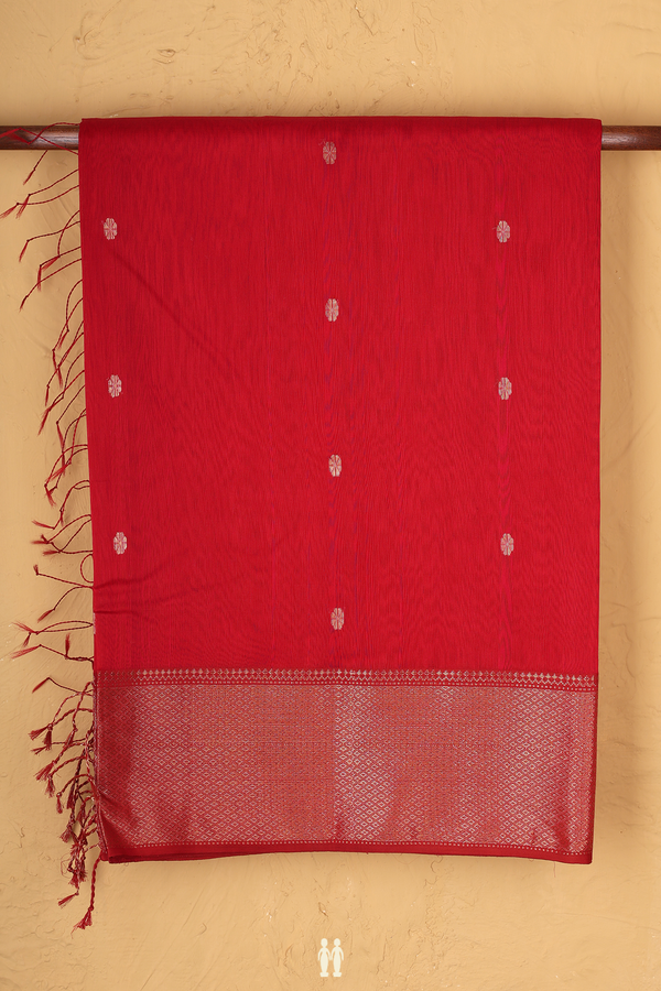 Maheswari Silk Cotton Saree In Red With Floral Buttas
