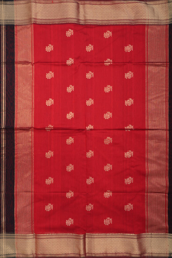 Maheswari Silk Cotton Saree In Black With Floral Buttas