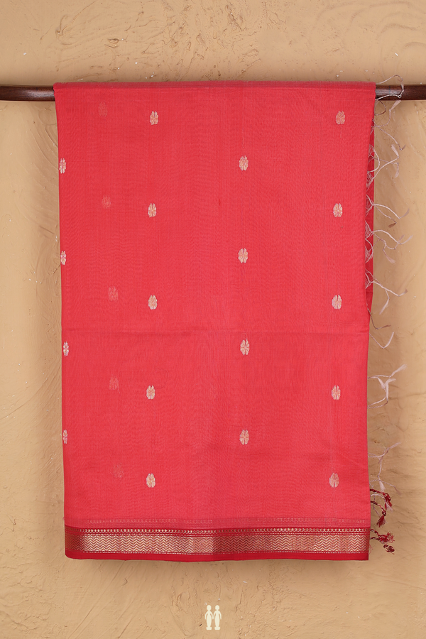 Maheswari Silk Cotton Saree In Pink With Floral Buttas