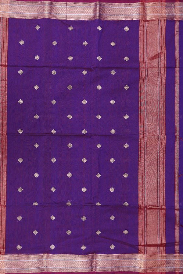 Maheswari Silk Cotton Saree In Dual Tone With Zari Buttas