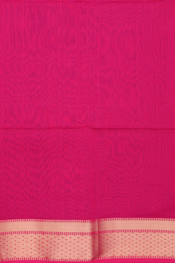 Maheswari Silk Cotton Saree In Dual Tone With Floral Buttas