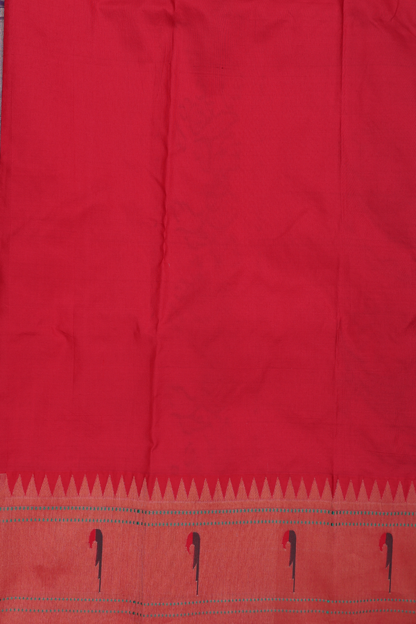 Paithani Silk Saree In Violet With Floral Buttas
