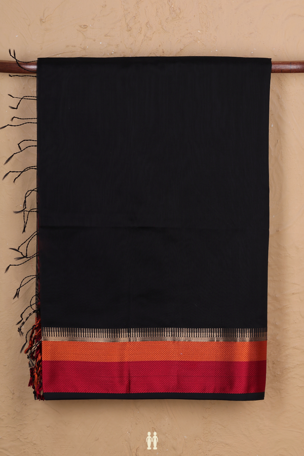 Maheswari Silk Cotton Saree In Black With Threadwork Border