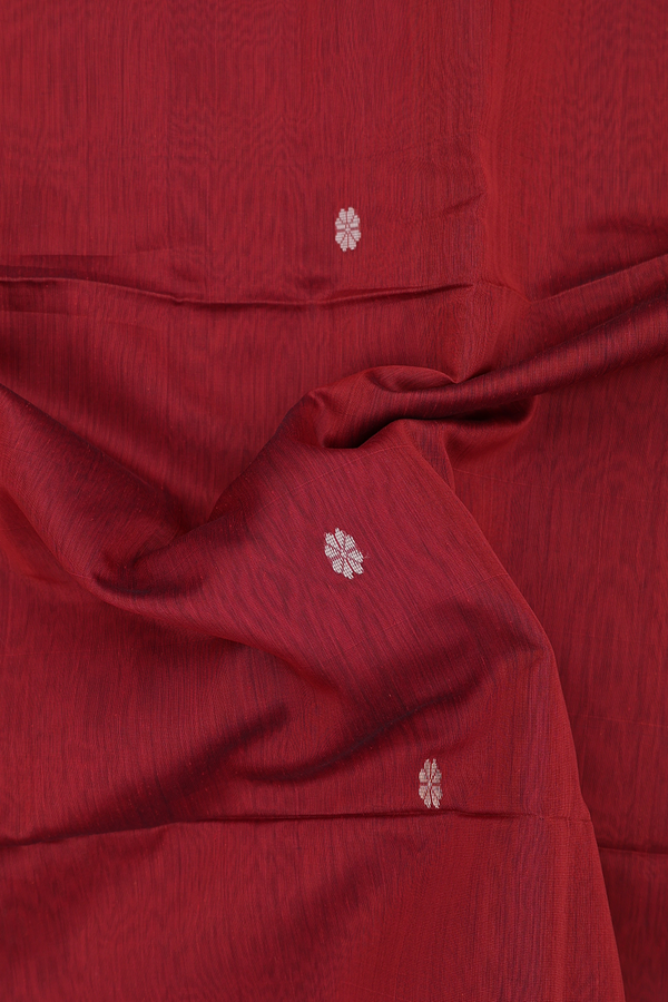 Maheswari Silk Cotton Saree In Brick Red With Floral Buttas